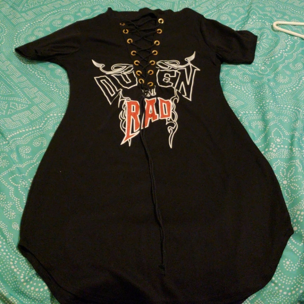 Black v-neck top